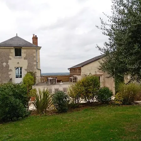 Des Fours A Chaux Holiday home *