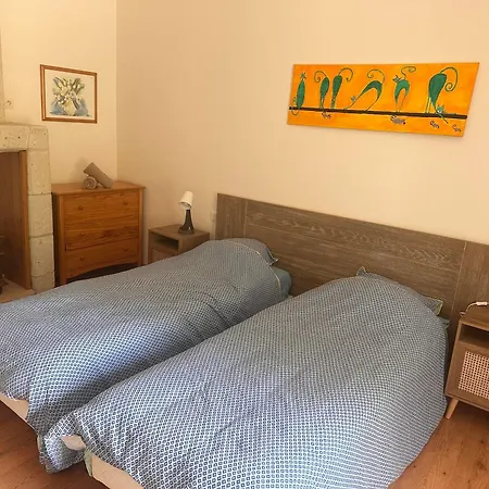 Des Fours A Chaux Holiday home