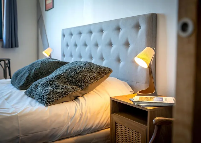 Des Fours A Chaux * 索米尔